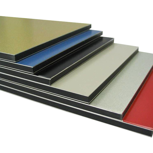 Panneau composite aluminium-plastique